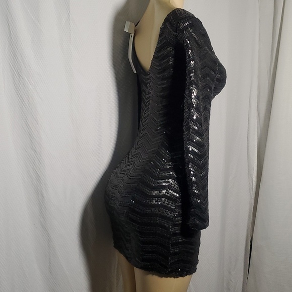 NWT LF Millau Womens Wave Metallic Sequin Sheath Dress Long Sleeve Back Size XS - Picture 3 of 14